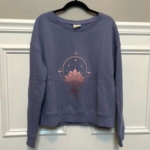 Pact crewneck